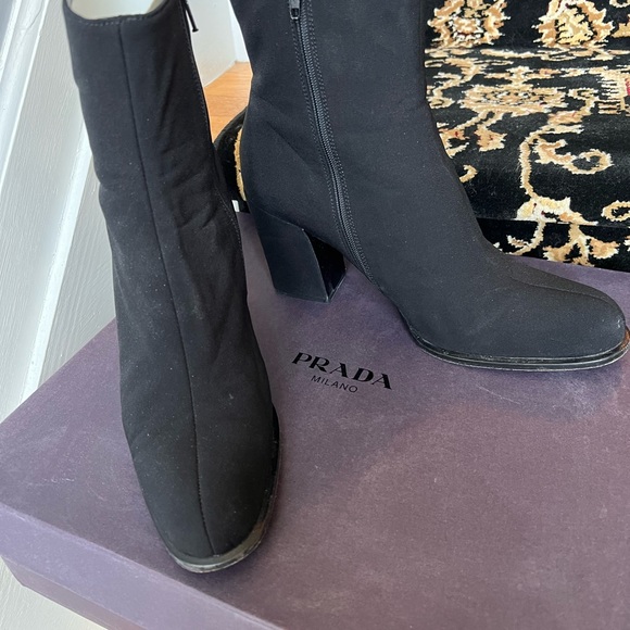 Authentic Prada boots - Picture 2 of 4
